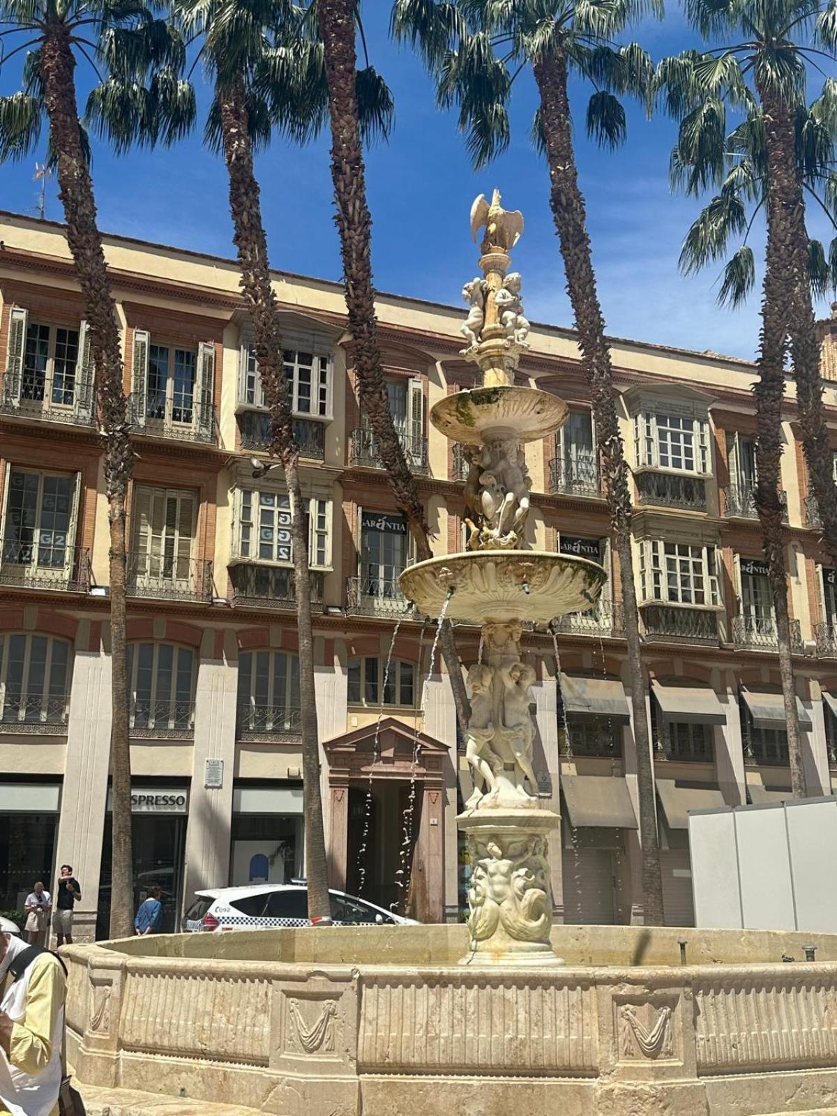 Old Town, City Center Apartment Premium With Parking Málaga Exteriör bild